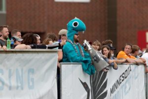 David Smith heckles as Nessie (Photo: Jeremy Olson)